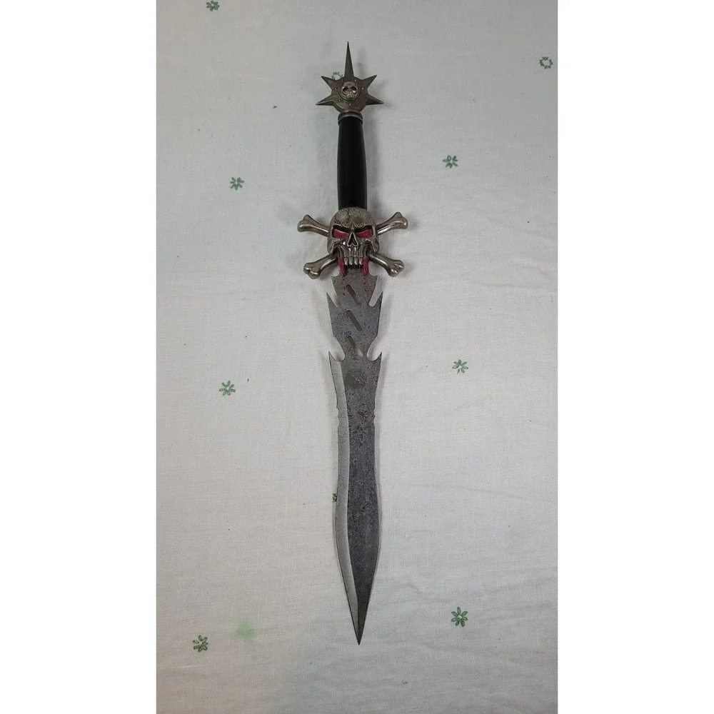 Badass 22 Inch 440 Stainless Steel Skull & Bones Gothic‎ Dagger, Sword, Knife